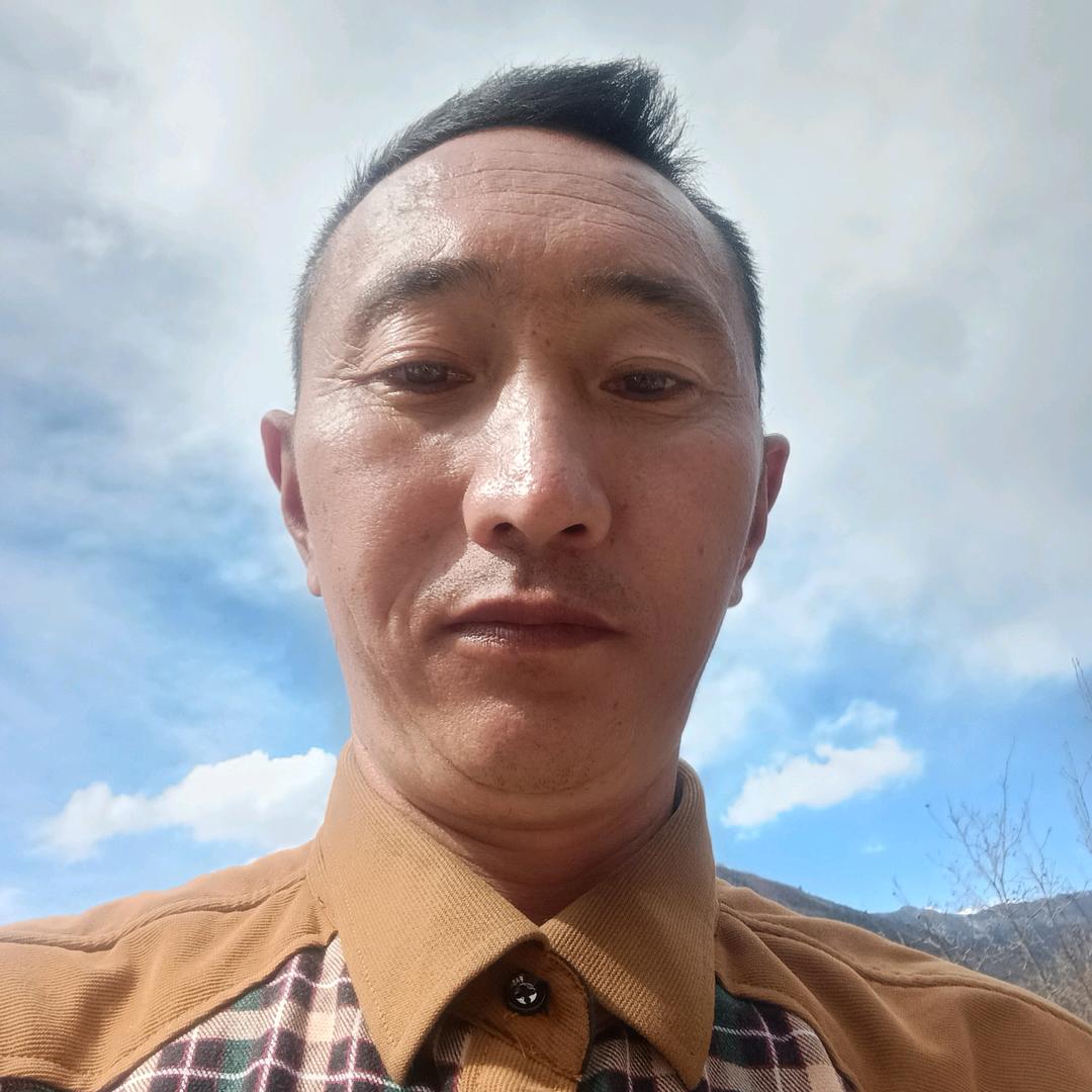 用户8957959012369