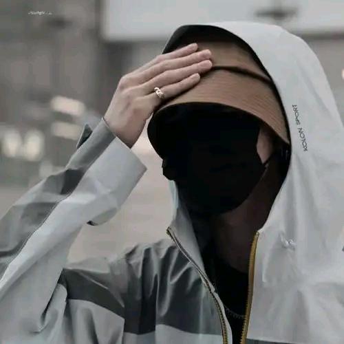 章千昱