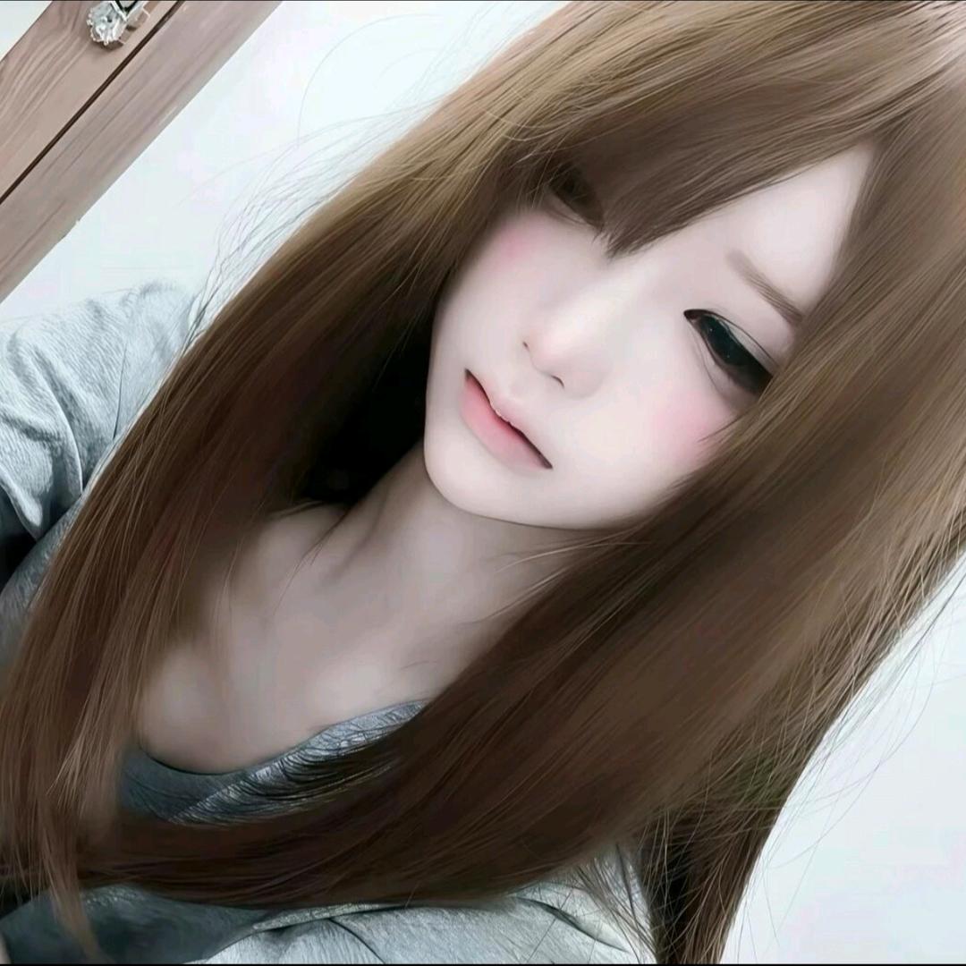 不再悲悯谁的眼里苦水逶迤
