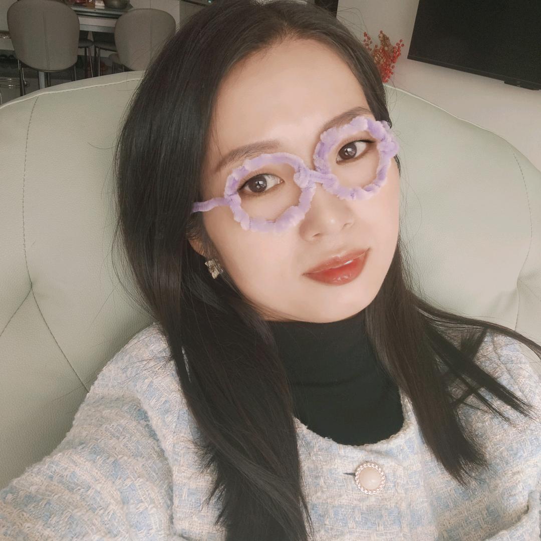 娜娜~