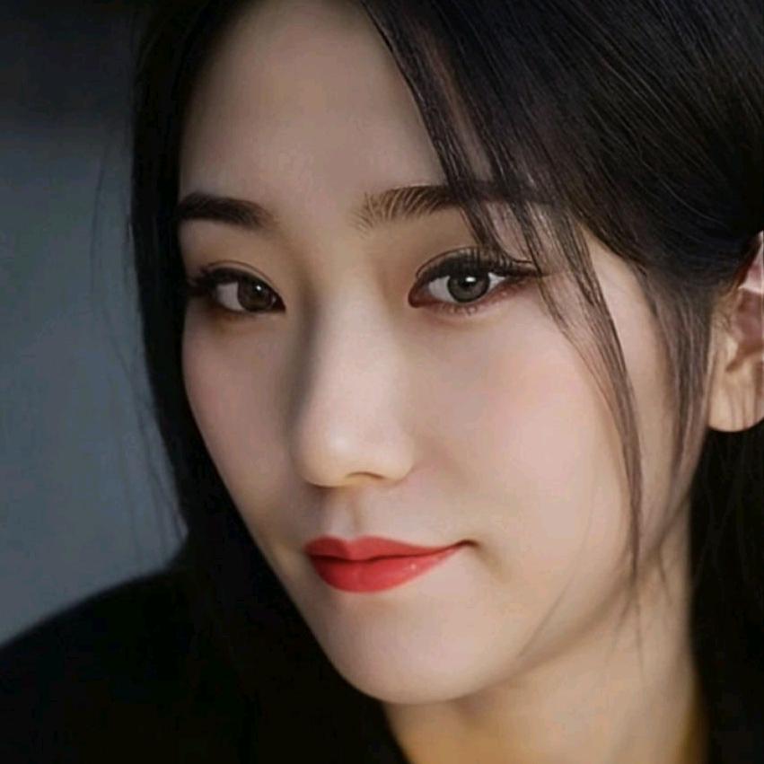 @曾凡艳