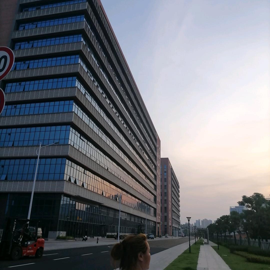 李明