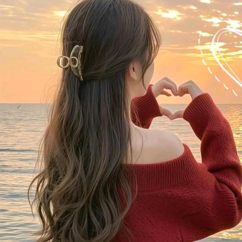 ♥别碰🌹我心 💞࿐: