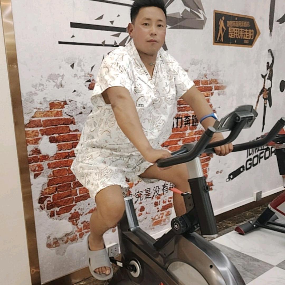 《ཉི་玛ལྷུན་珠་》