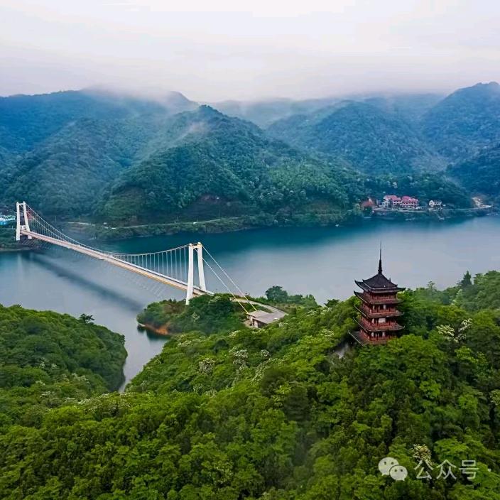 静水微澜
