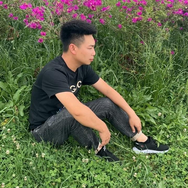 啊坤