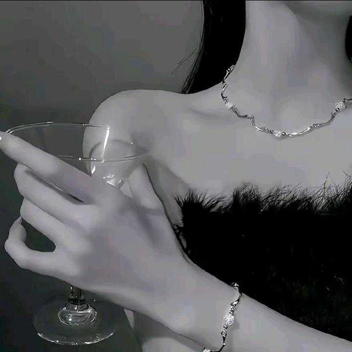 დ᭄ꦿ傻💔丫头℘დ᭄