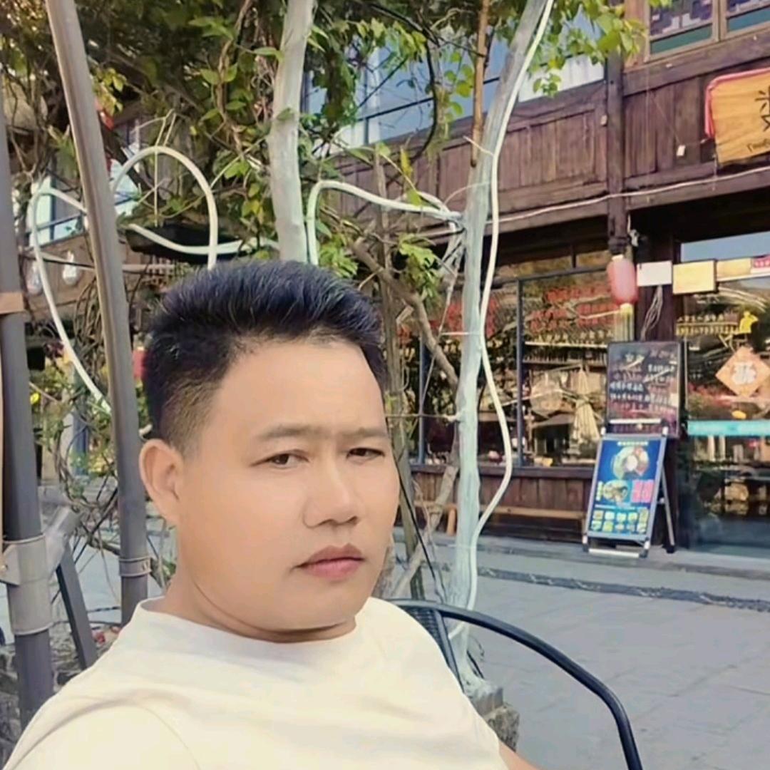 ᝰ孤     狼꧁     ᝰ