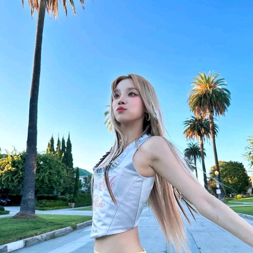 ๑-琦^๑
