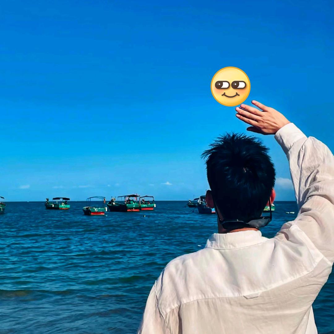 酸奶不吃鱼🐟.