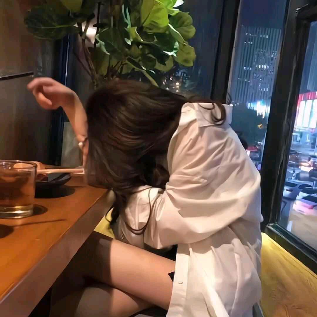 ᥫᩣ赵da小姐