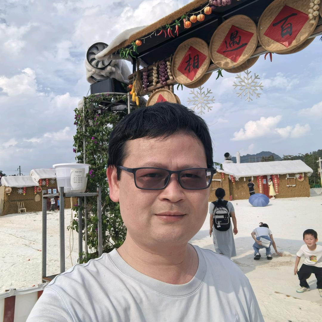 黄导