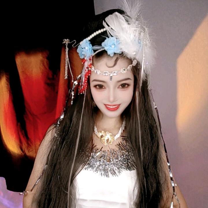 薇薇🌻（下午三点直播）