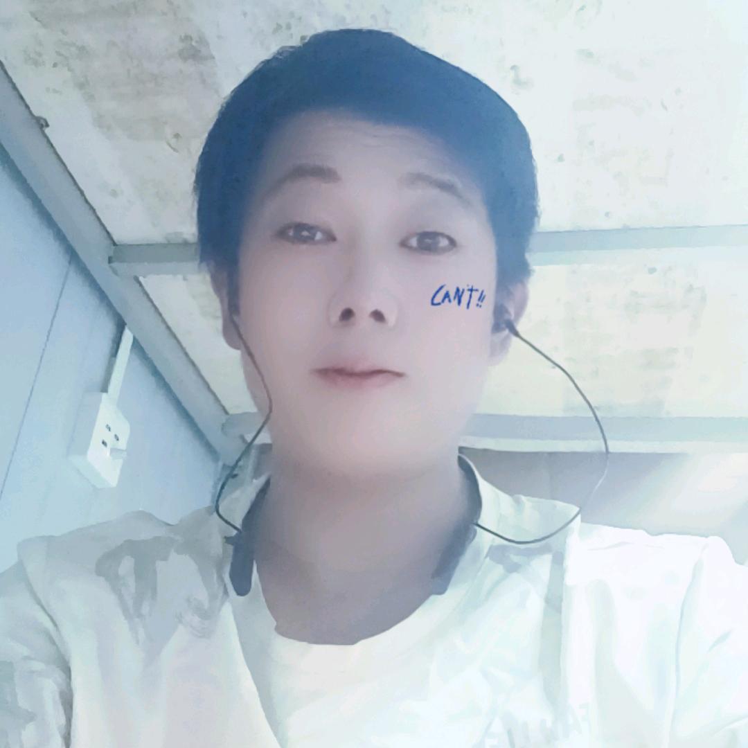 礼泉代收苹果一个人  一座城