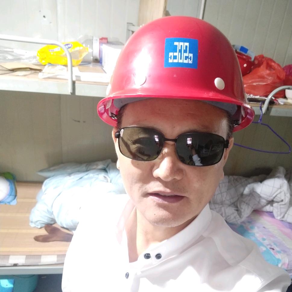 老男人 首播 20:10 开播