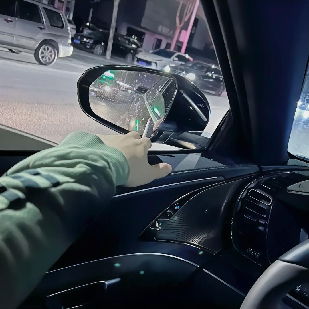 唐 少₈₁₈₁₈