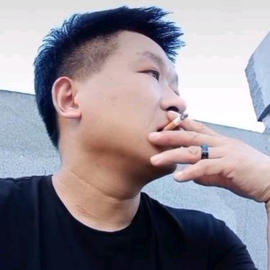 我用往事敬流年