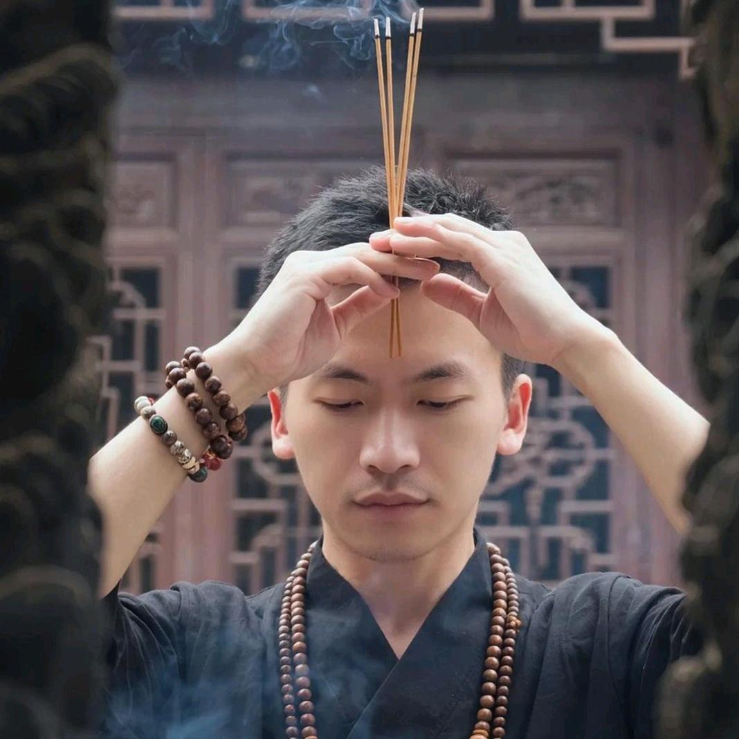 提笔写未来