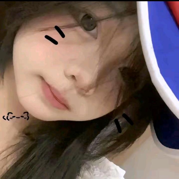 妤姩.