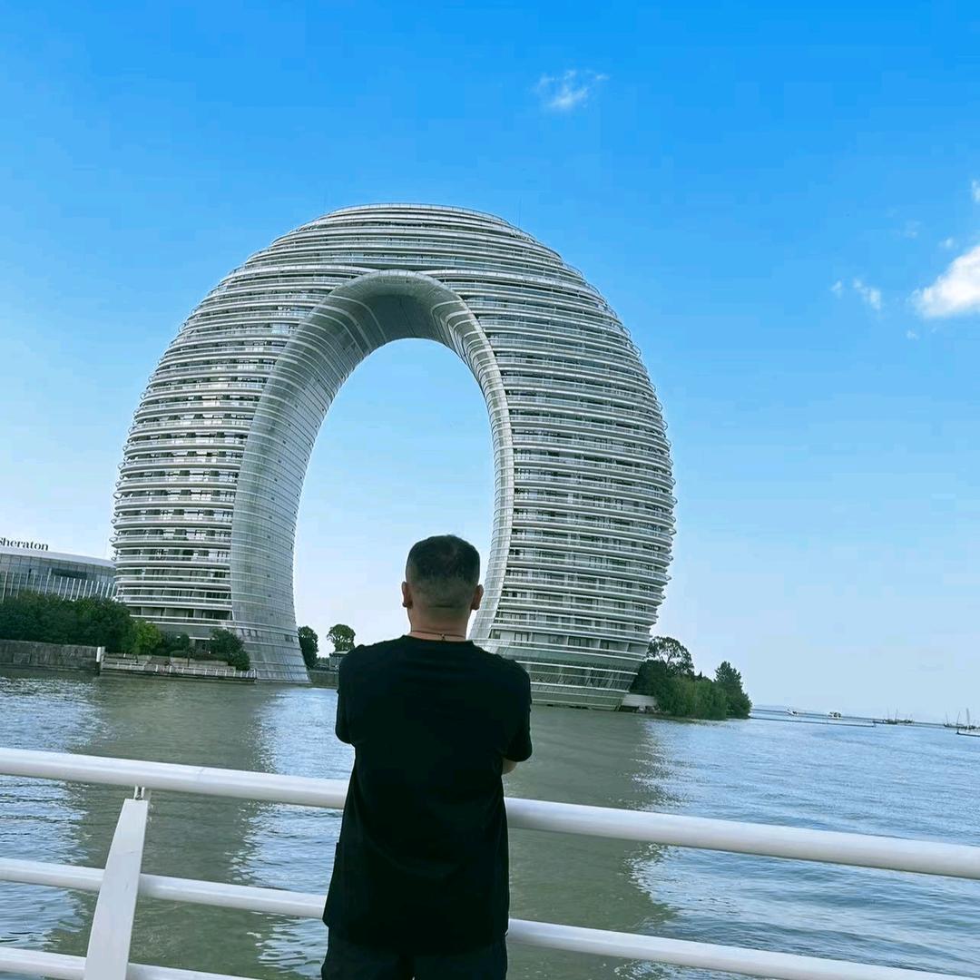 伱de亮哥
