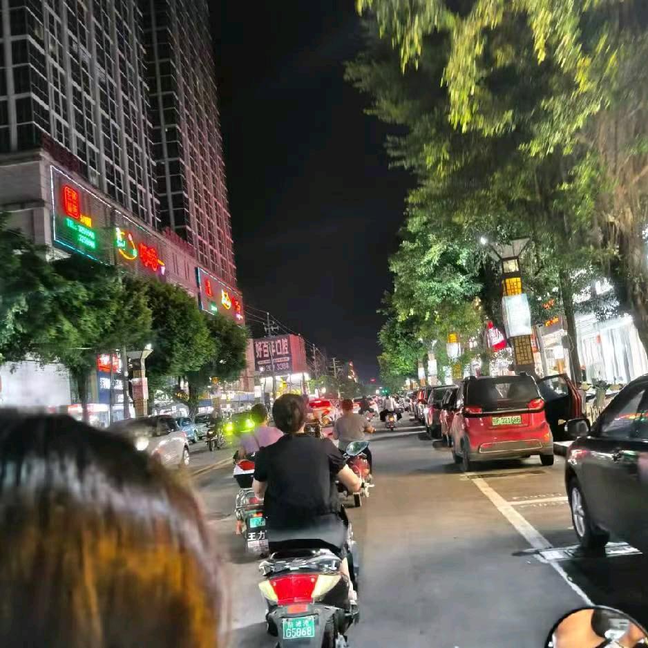 转角遇相爱情我趙家兄弟。88090@