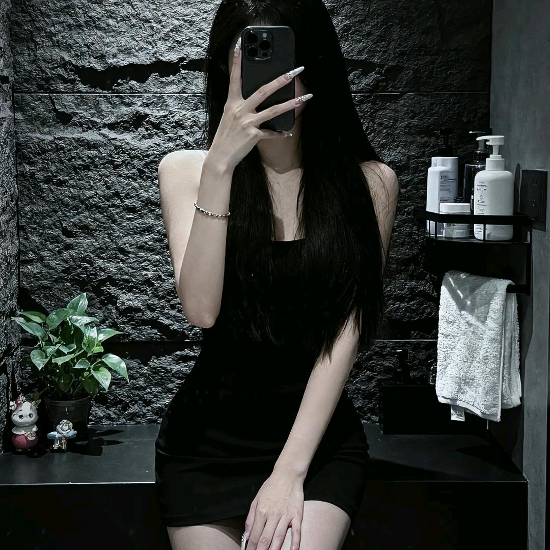 轻奢女装穿搭