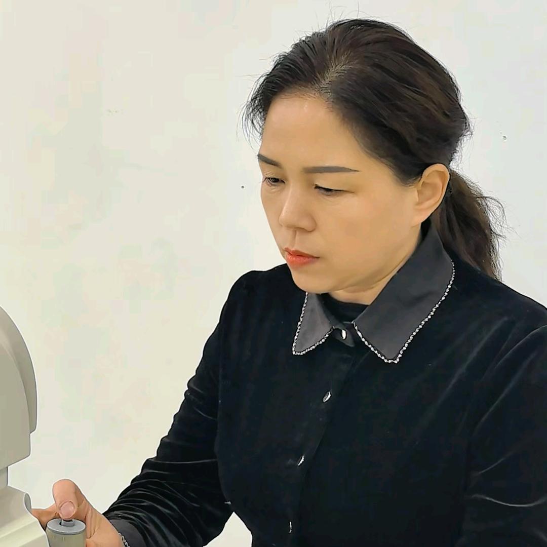 新郑爱瞳