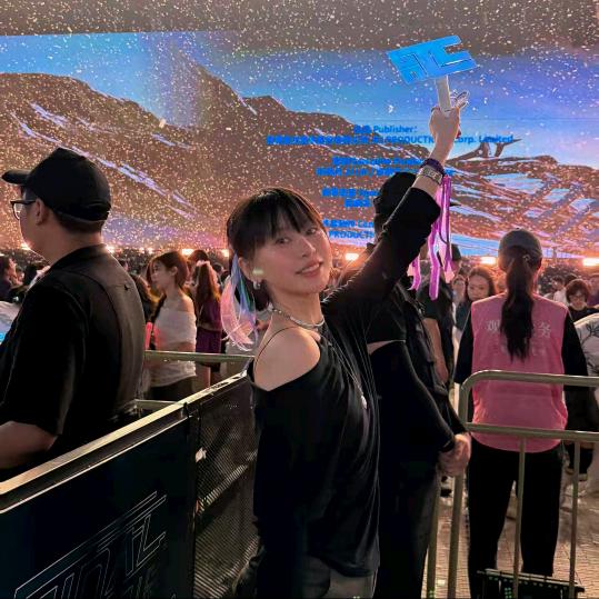 梨九九定制女装(爆款穿搭)