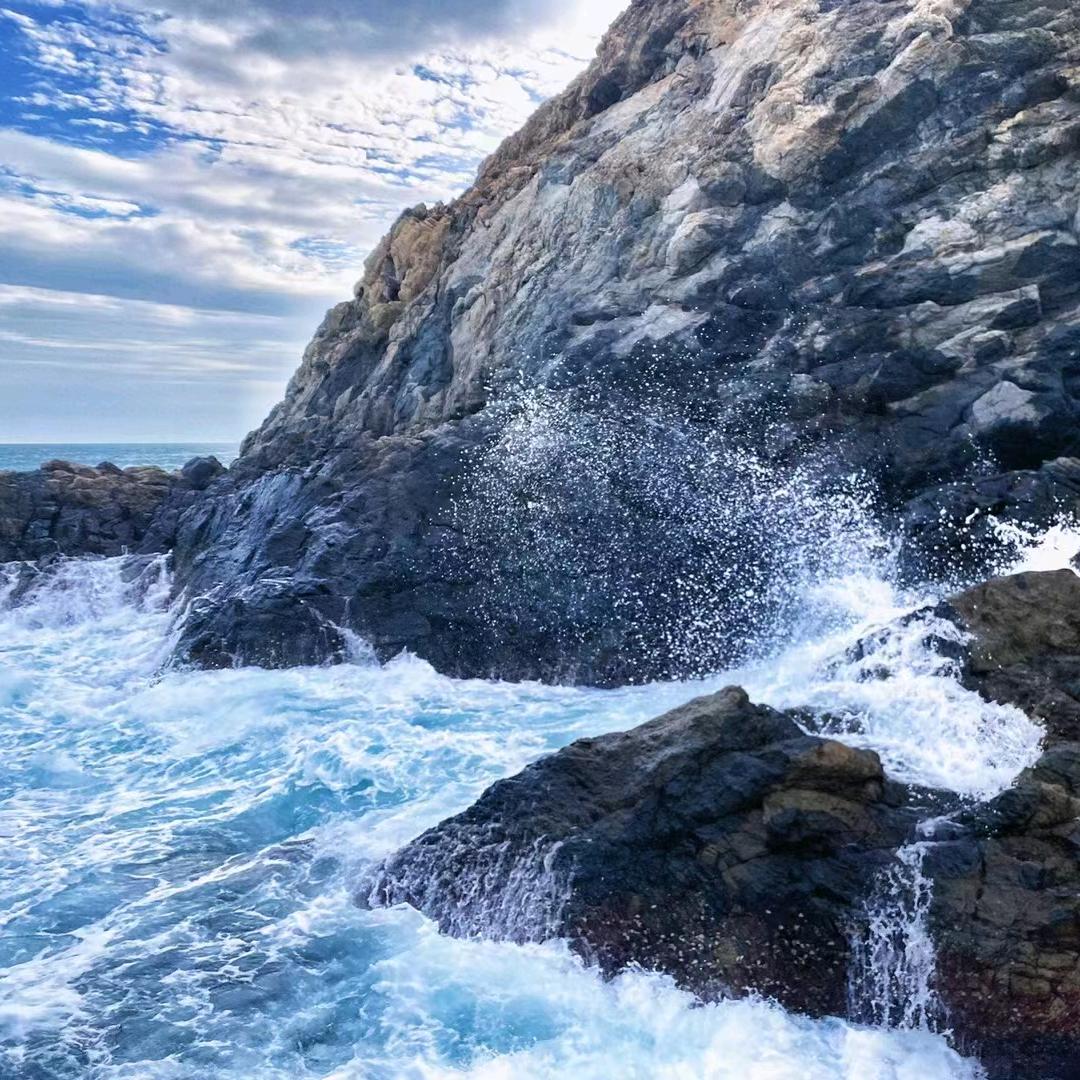 波涛汹涌