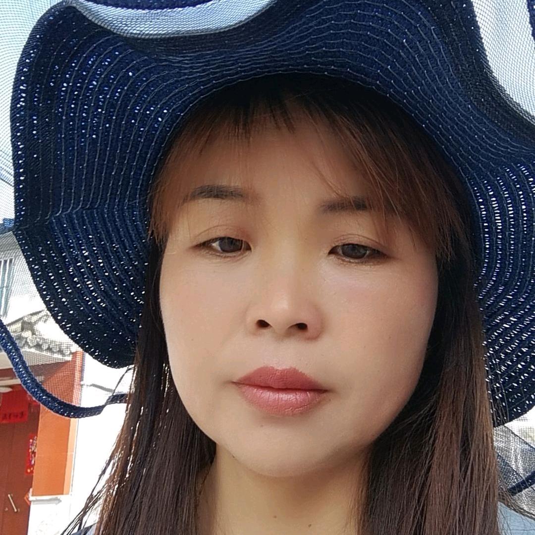 星辰๑•́₃•̀๑开开心心过好每一天