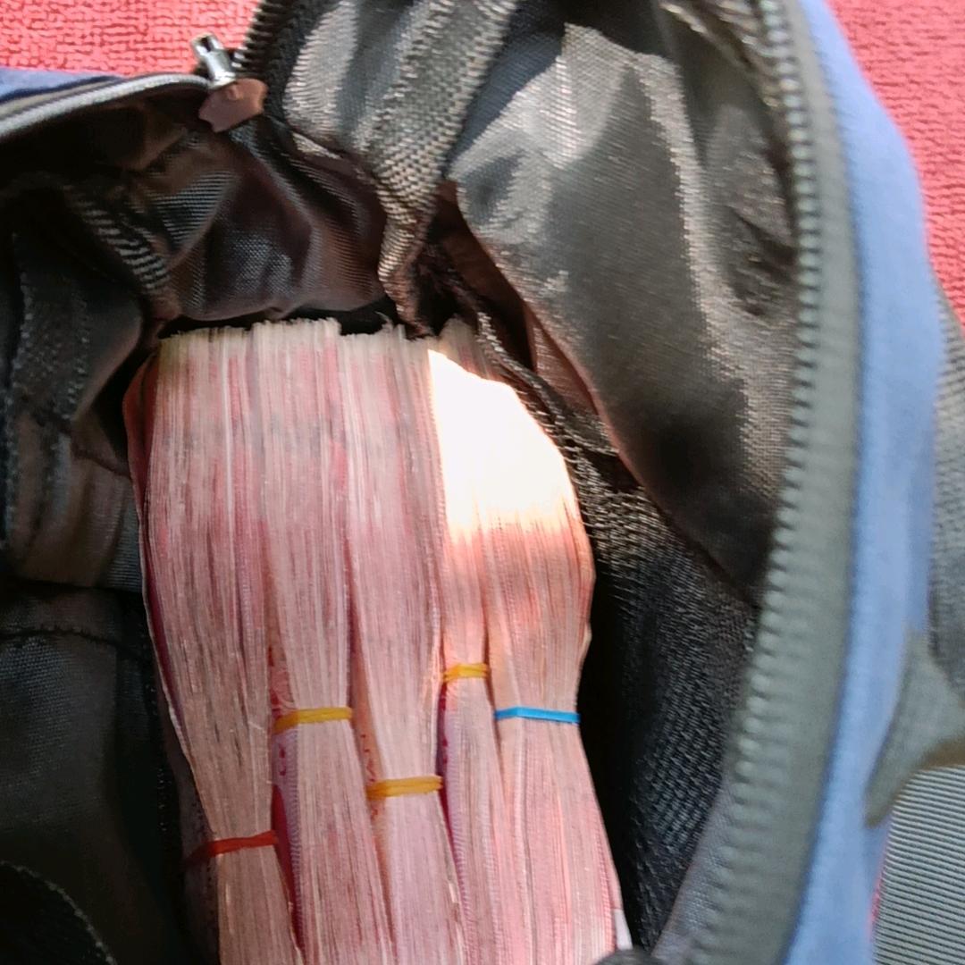 拿得起放得下。