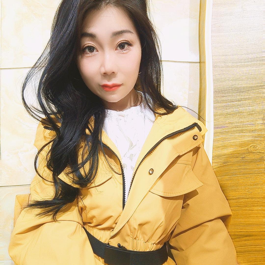 🌝᭄侯梓琪