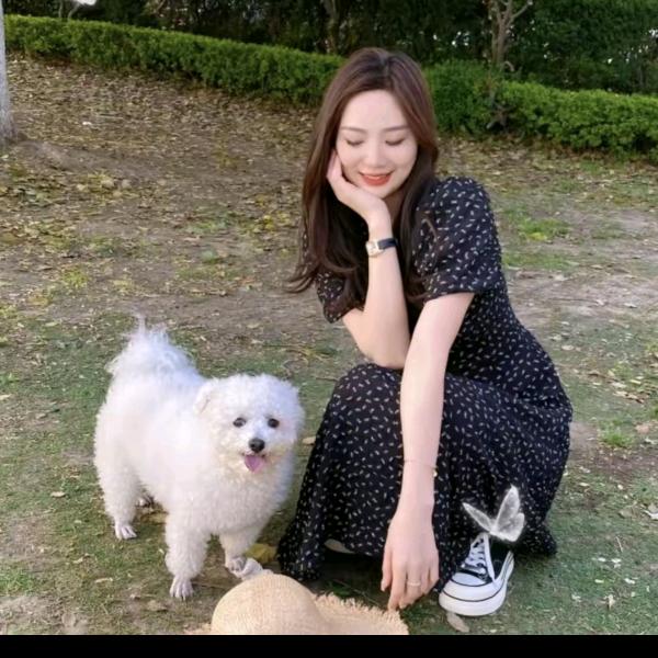 余欢欢-穿搭甄选