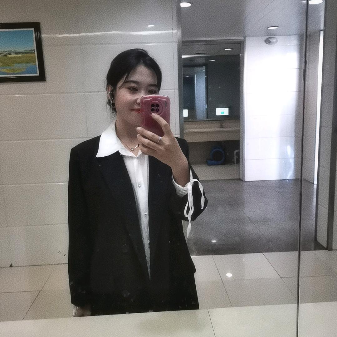 自古深情留不住