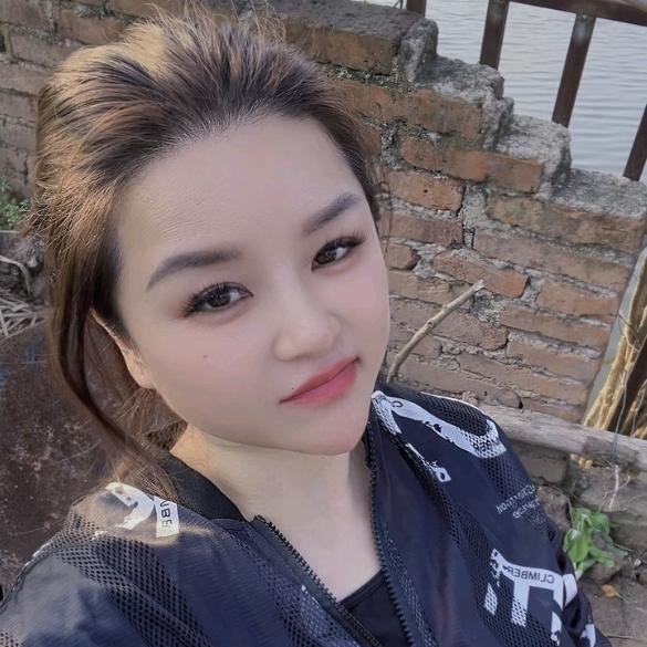 ღ᭄微笑💕掩饰დ᭄忧伤
