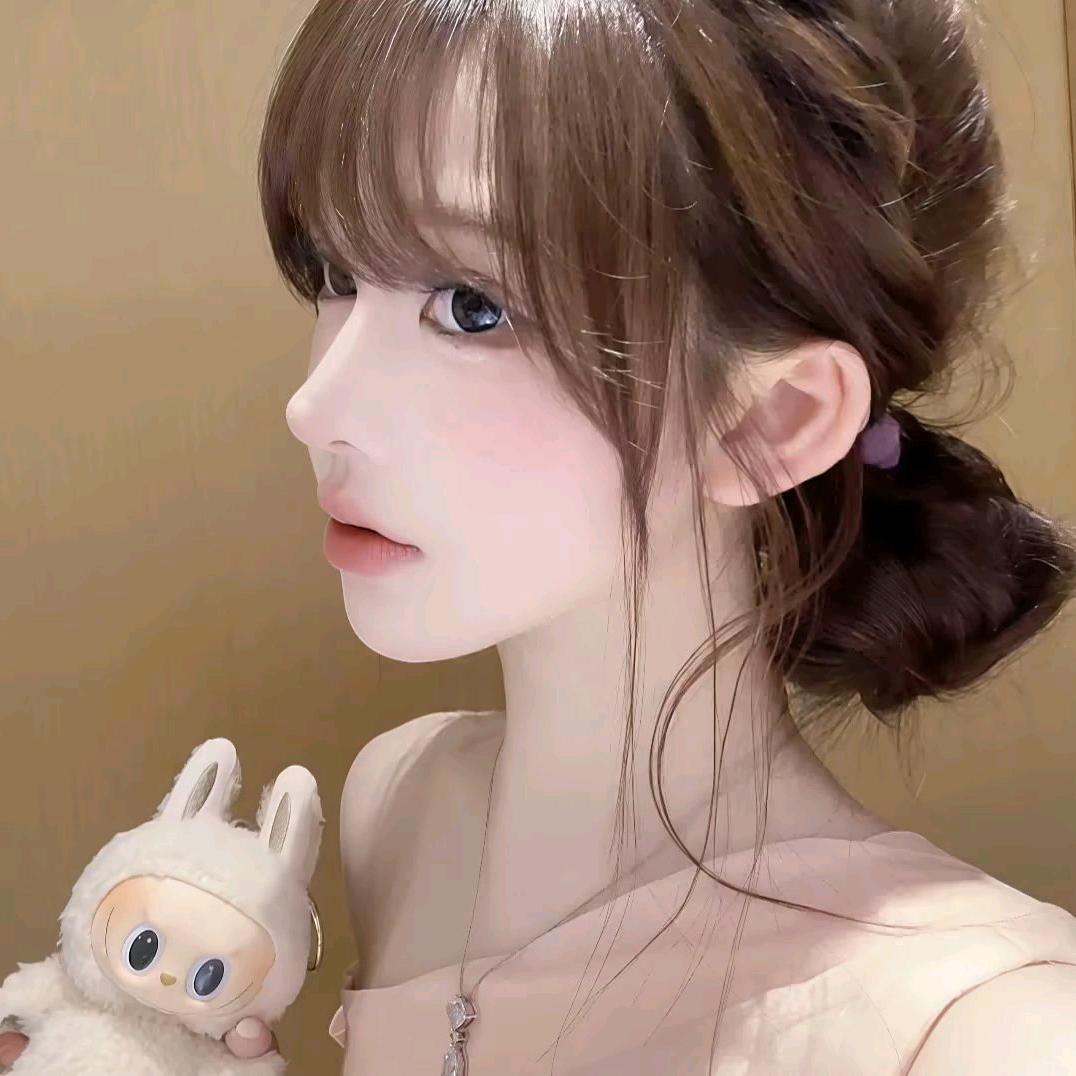 楚楚小香🌻