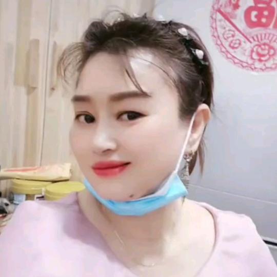 🍎何妹🍒