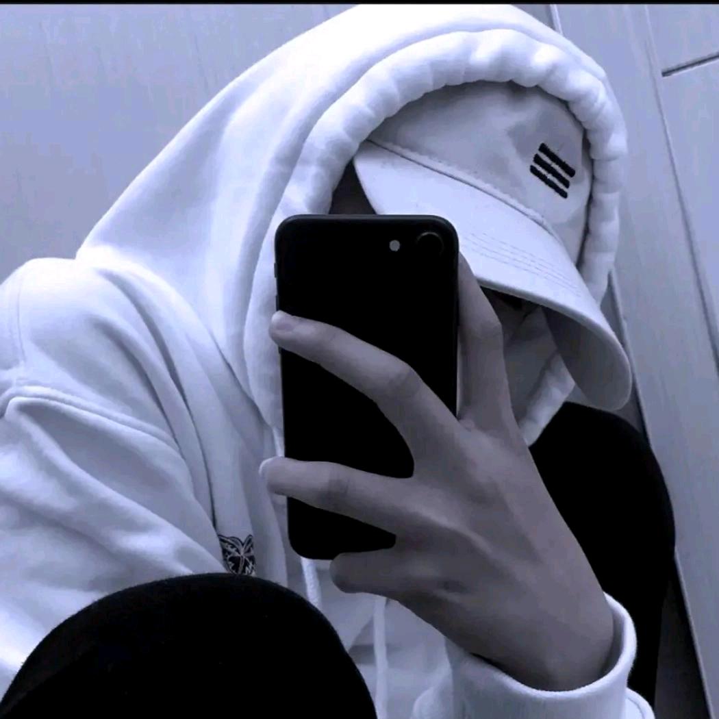 ￥
