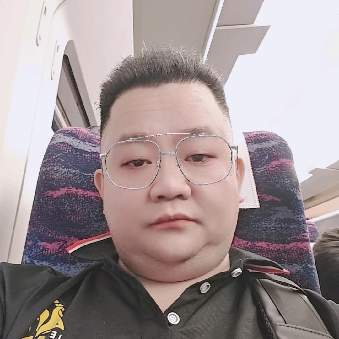 ꧁꫞꯭故事配酒你配狗💞 ꧔ꦿ꧂