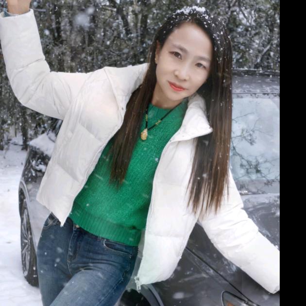心中有泪风吹散曲女师