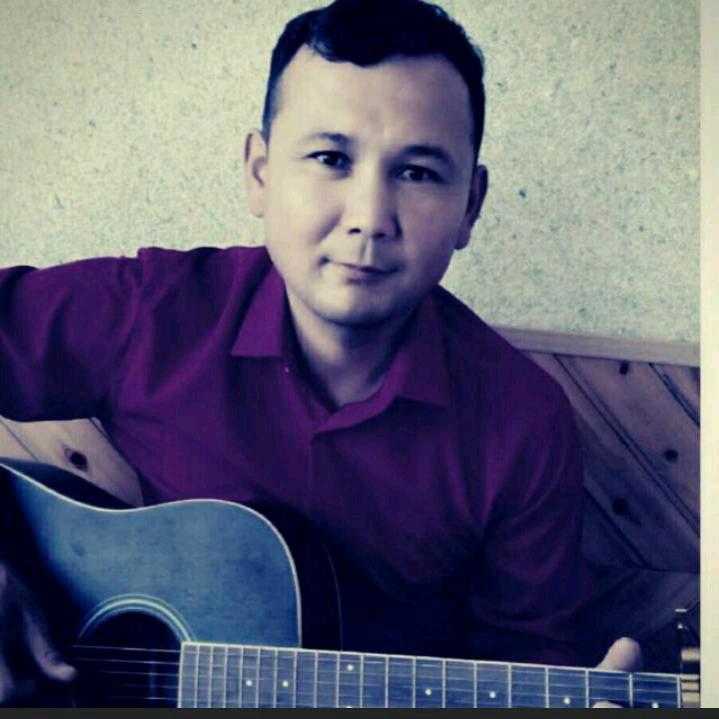 🇪  🇷  🇰  🇪 🎤🎹