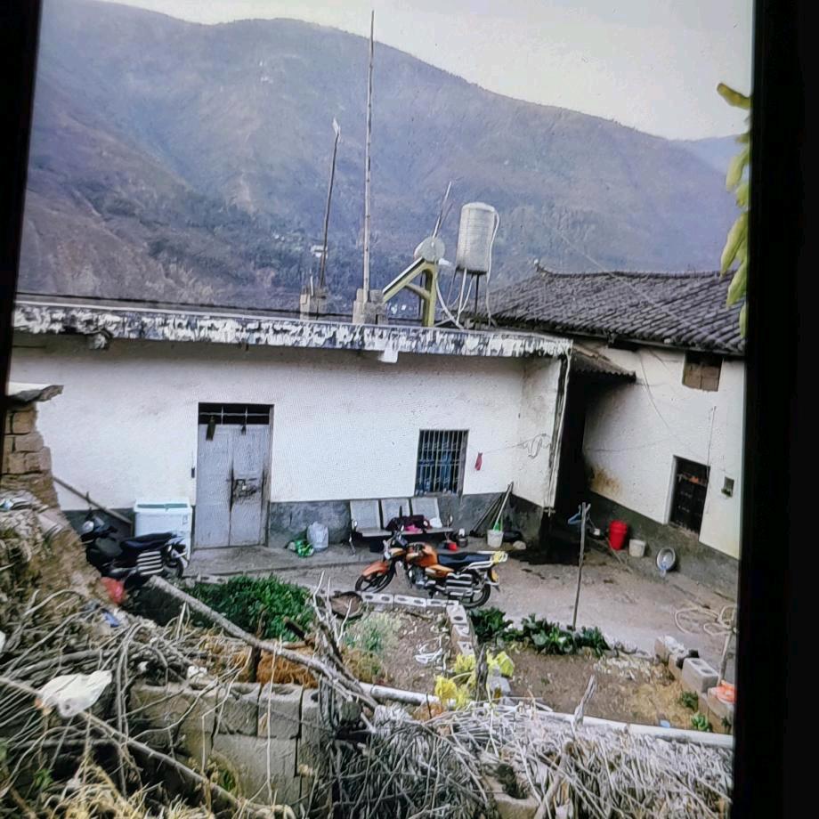 岳～苦命的男人。。