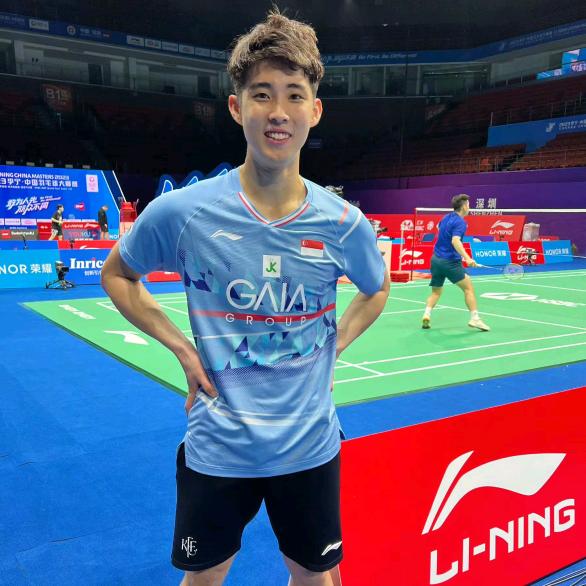 𝙇𝙊𝙃🏸