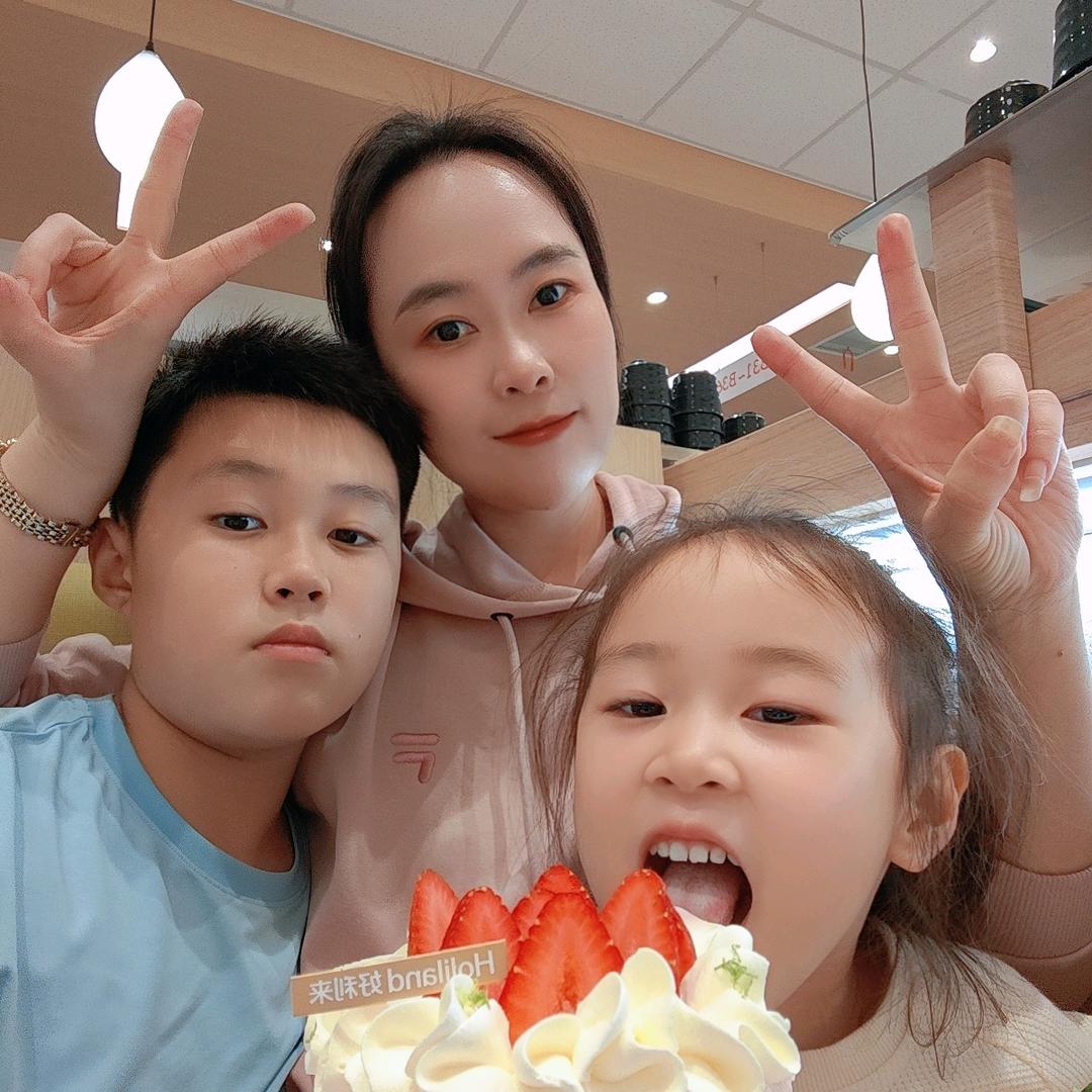 葡萄果子妈