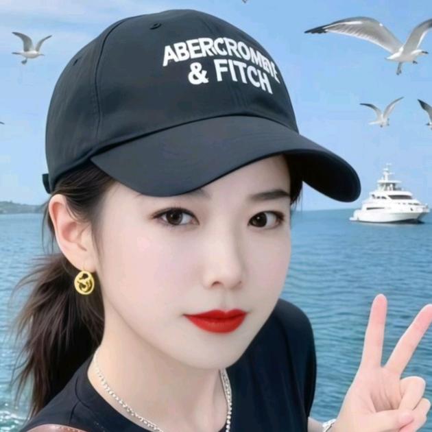 小兰姐。
