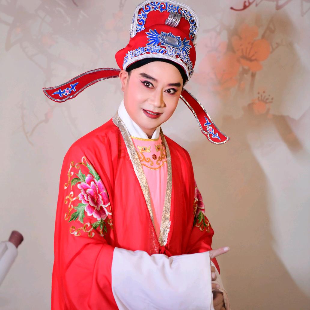 王雷