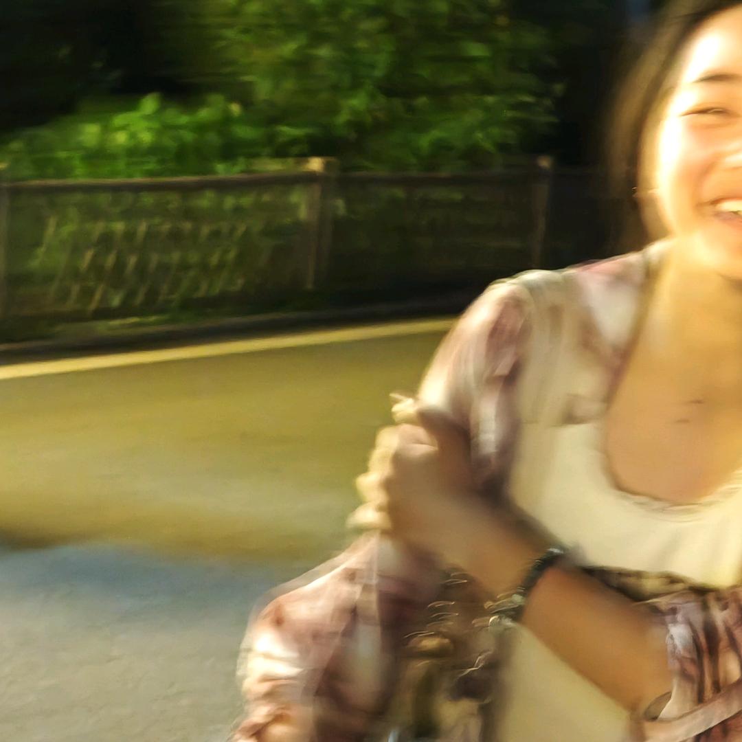 摆烂小涵^