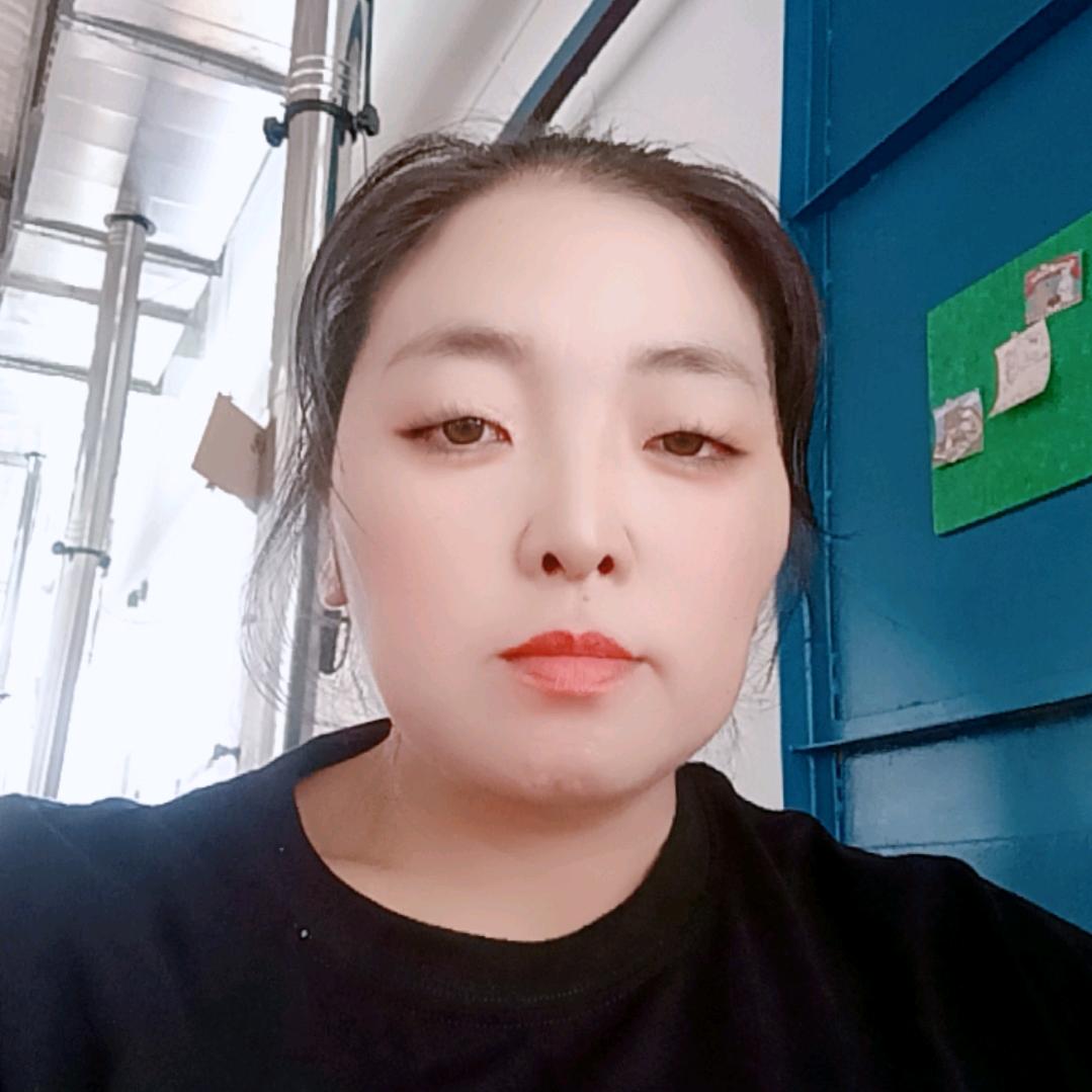 做快乐的自己_242