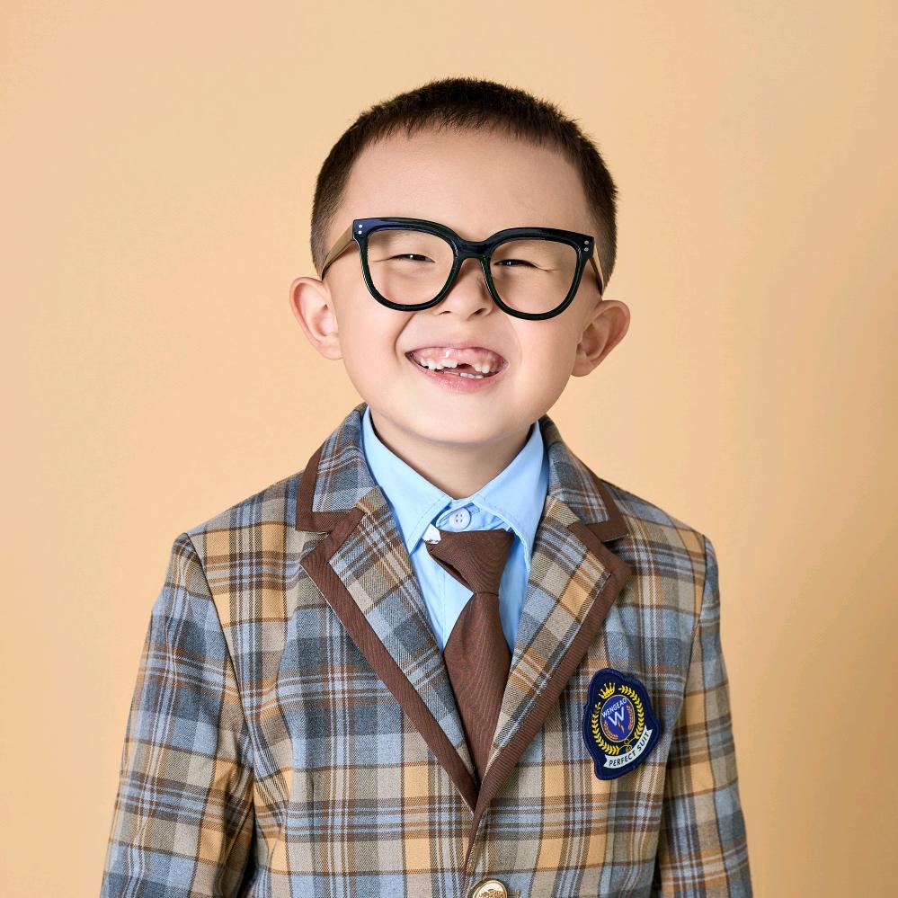 自由❤ (ɔˆз(ˆ⌣ˆc)