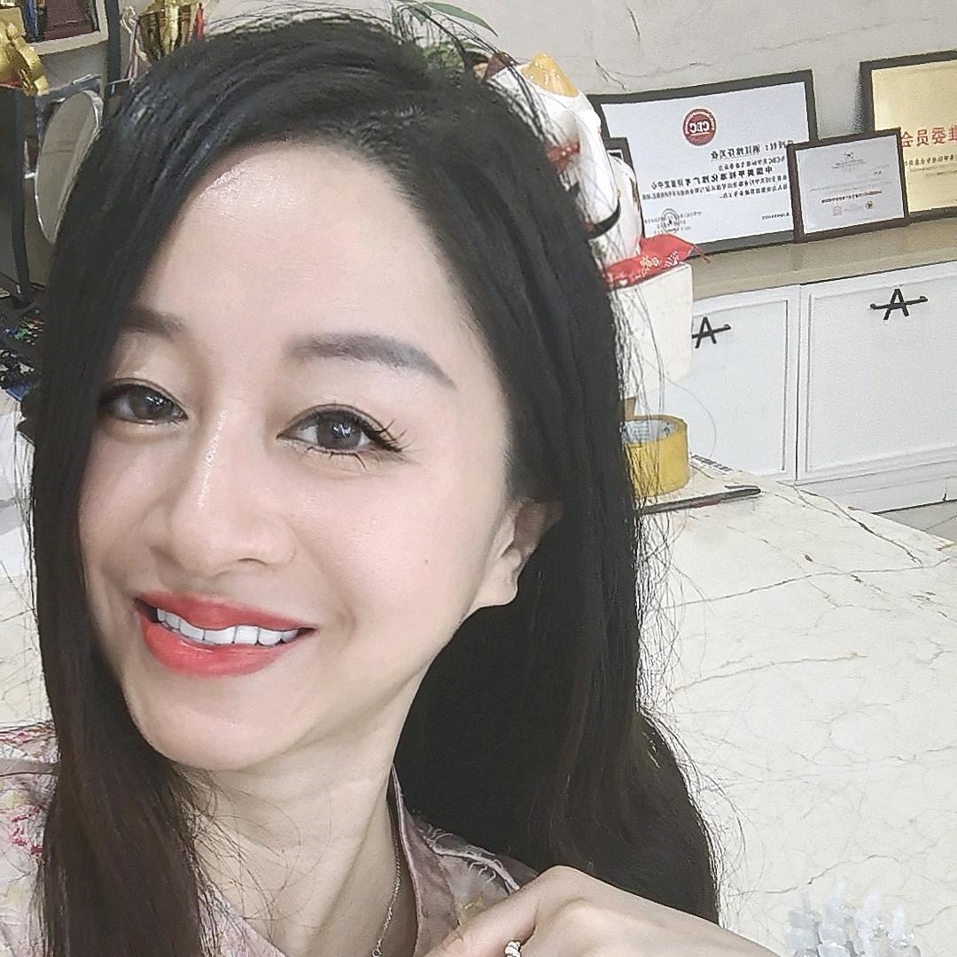 💰在杭州做全瓷牙的玲宝